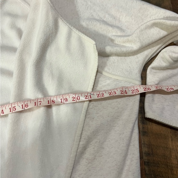 Athleta Cozy Karma Wrap - Picture 9 of 10